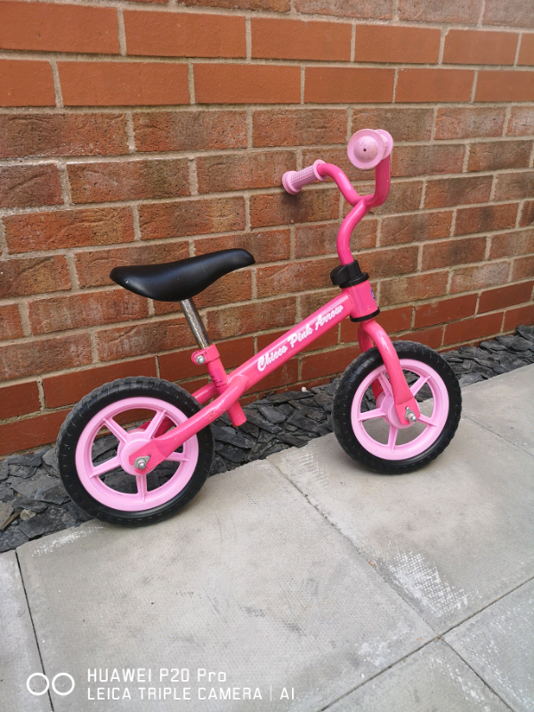 chicco pink arrow balance bike